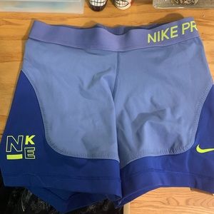 nike pros